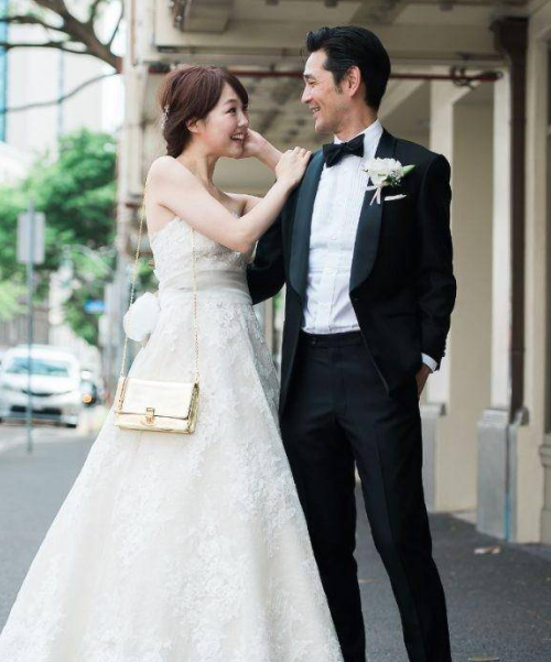 西服定做廠家，西裝訂做，婚禮西服定做